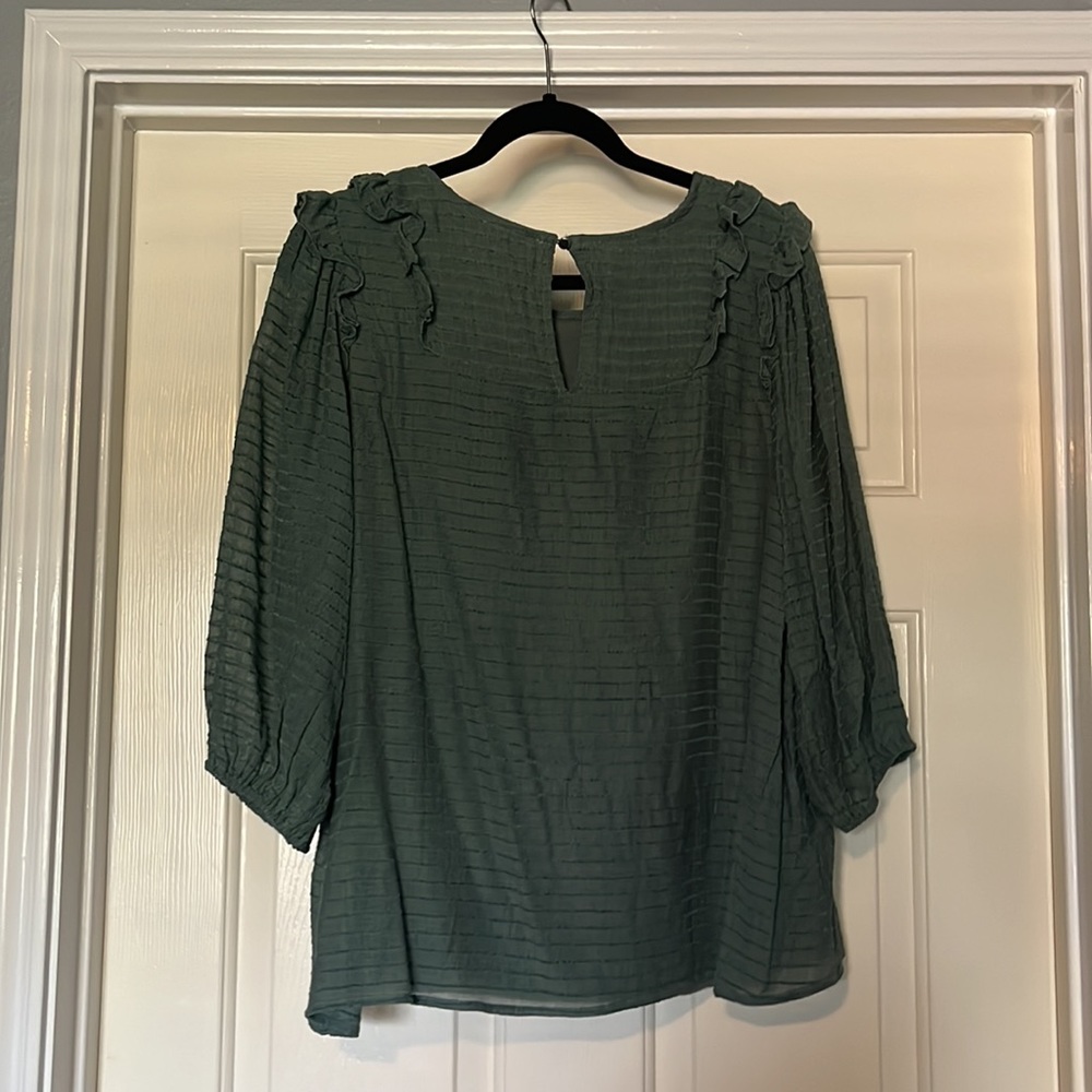 Ruffle Top - Picture 2 of 2